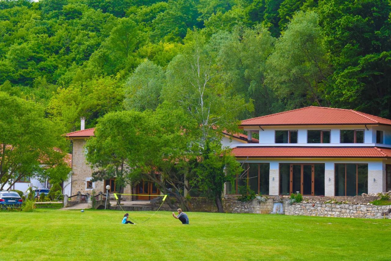Eco Complex Izvori Hotel Varna ภายนอก รูปภาพ